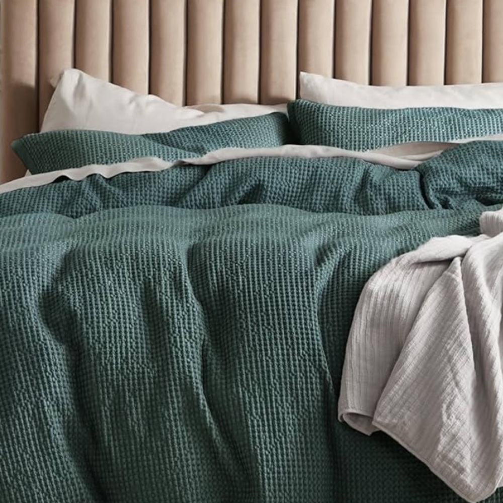 (Never used) Dark Green Queen Duvet